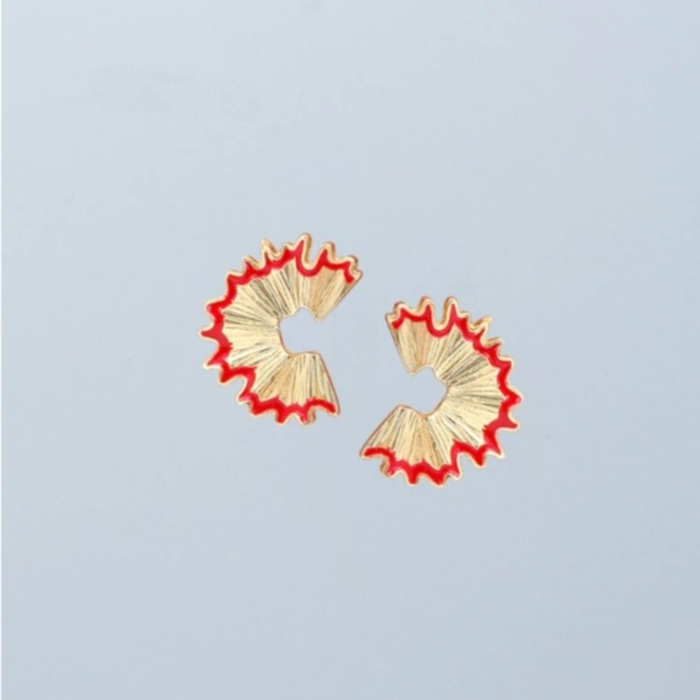 NEW Pencil Shaving Unique Teacher/Artist Earrings - Picture 7 of 8